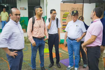 Encuentro en la Institución Educativa 20 de Julio: Fortaleciendo la educación en nuestro municipio.